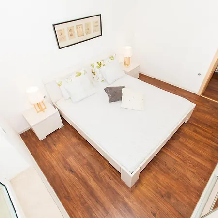 Musicology Apartment