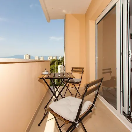 Musicology Apartment *